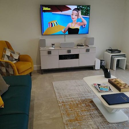 Portrush Luxury Apartment, Currangate Екстериор снимка